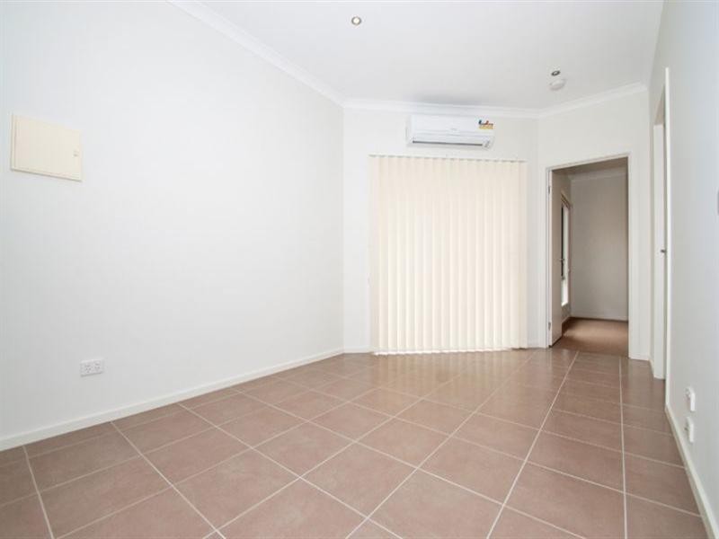 2+3/52 Elder Street, Watsonia VIC 3087