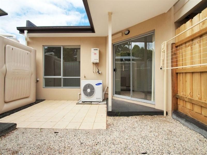 2+3/52 Elder Street, Watsonia VIC 3087