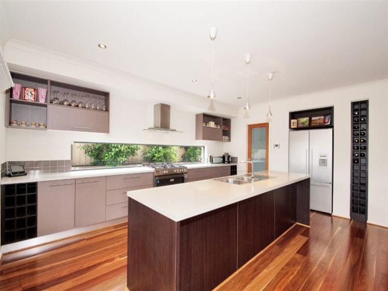 5 Topaz Grove, South Morang VIC 3752
