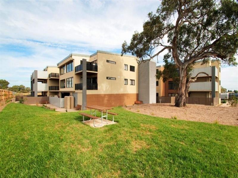 202/80-90 Epping Road, Epping VIC 3076