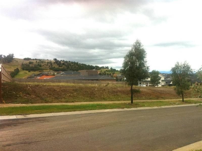 37 (Lot 328) Highpoint Drive, South Morang VIC 3752