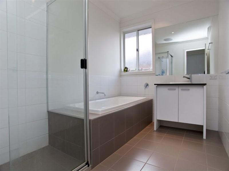 30 Cascade Crescent, Epping VIC 3076