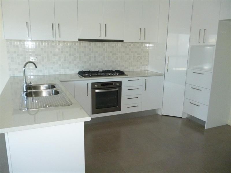 21 Knoll Walk, Epping VIC 3076