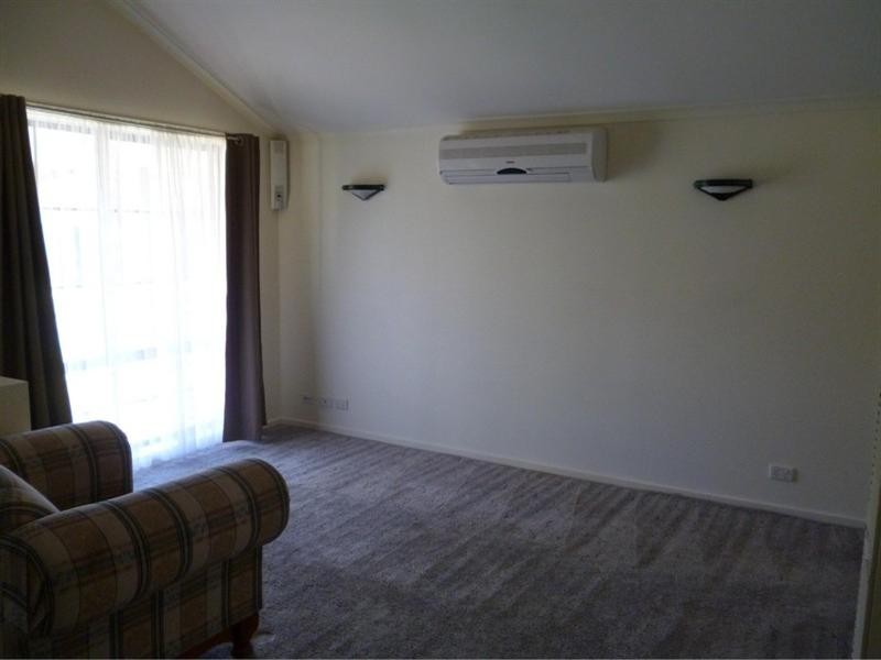 9 Daimler Court, Epping VIC 3076