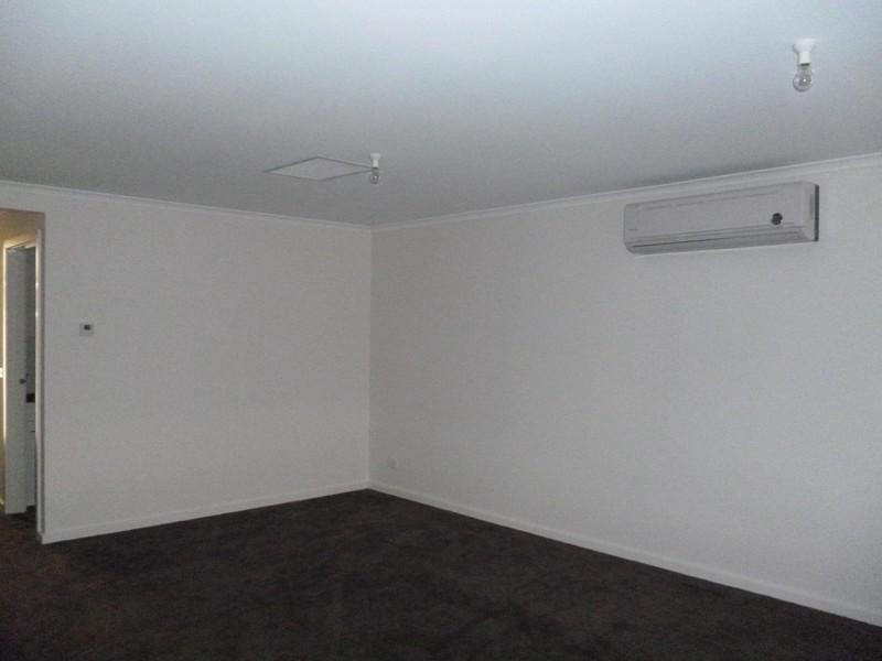 74 Hayston Boulevard, Epping VIC 3076