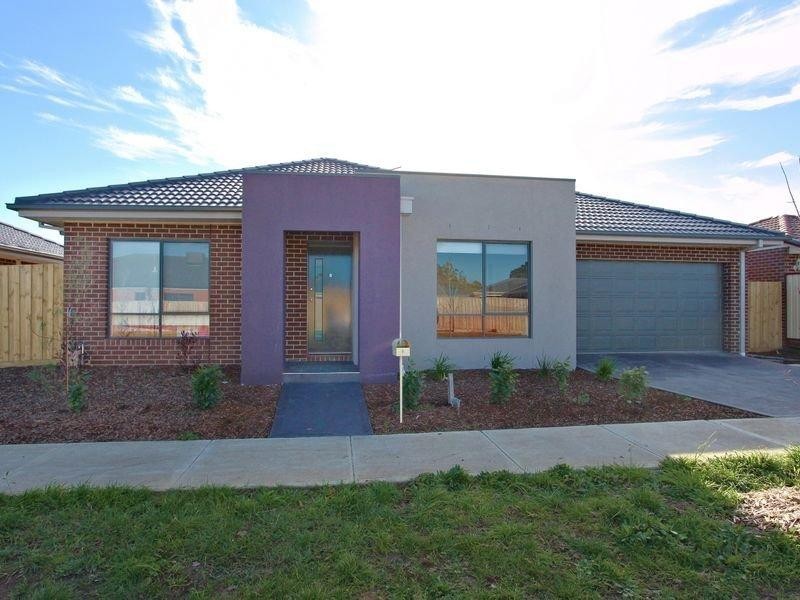 8 Monaro Way, Whittlesea VIC 3757