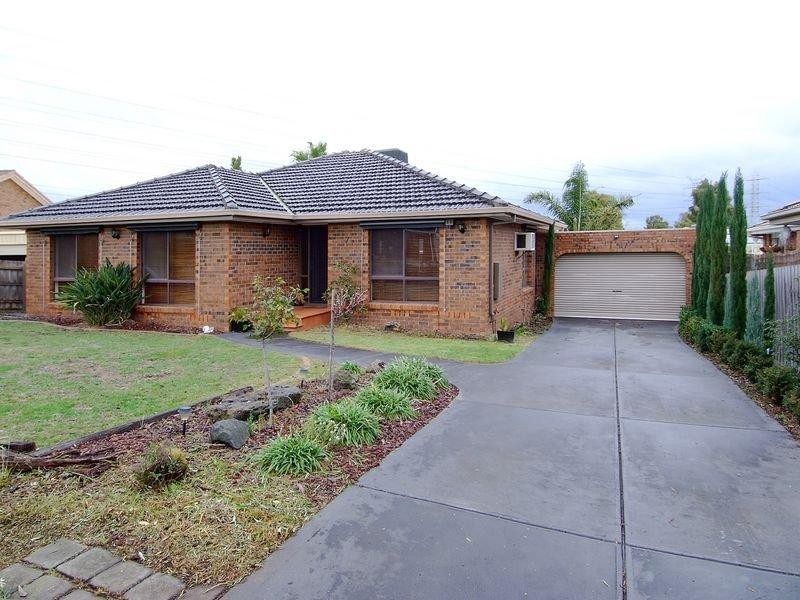 7 Nagle Court, Mill Park VIC 3082