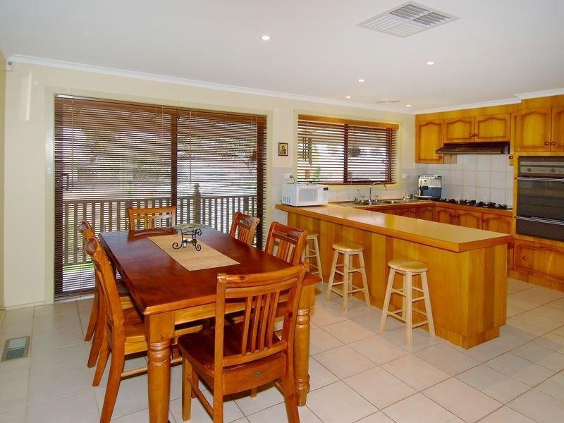 7 Nagle Court, Mill Park VIC 3082