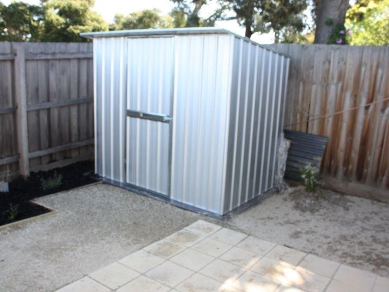 4/52 Elder Street, Watsonia VIC 3087