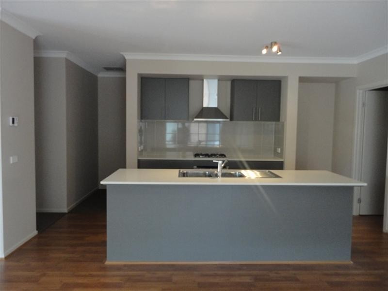 15 Embankment Road, Doreen VIC 3754