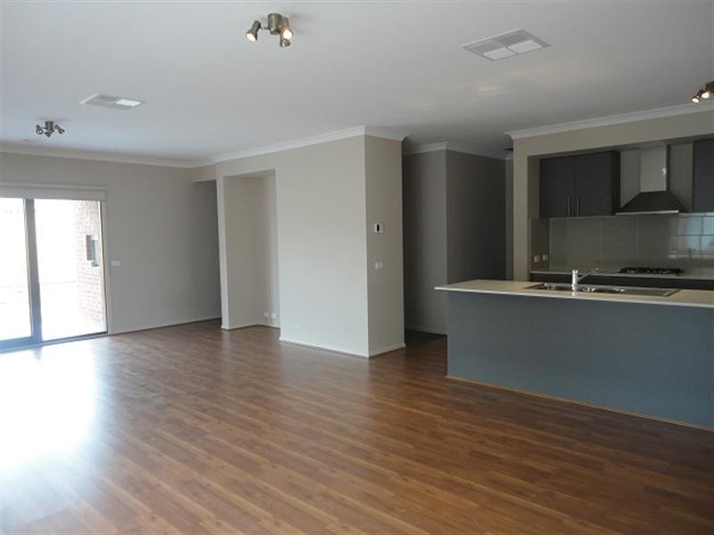 15 Embankment Road, Doreen VIC 3754