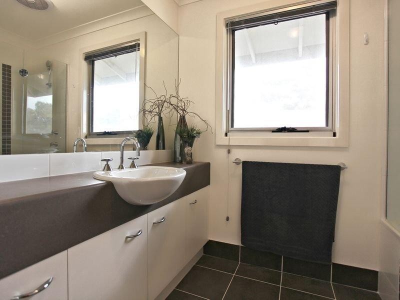 9 Gresswell Road, Macleod VIC 3085