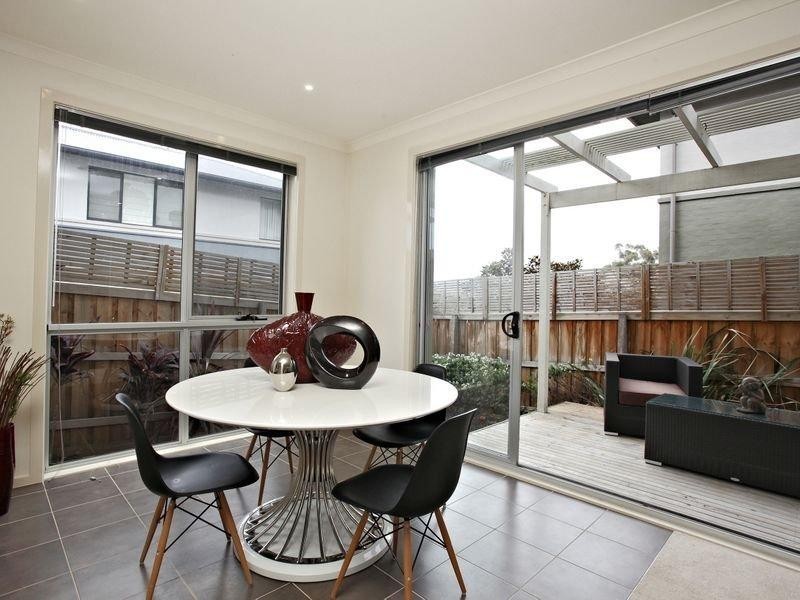 9 Gresswell Road, Macleod VIC 3085