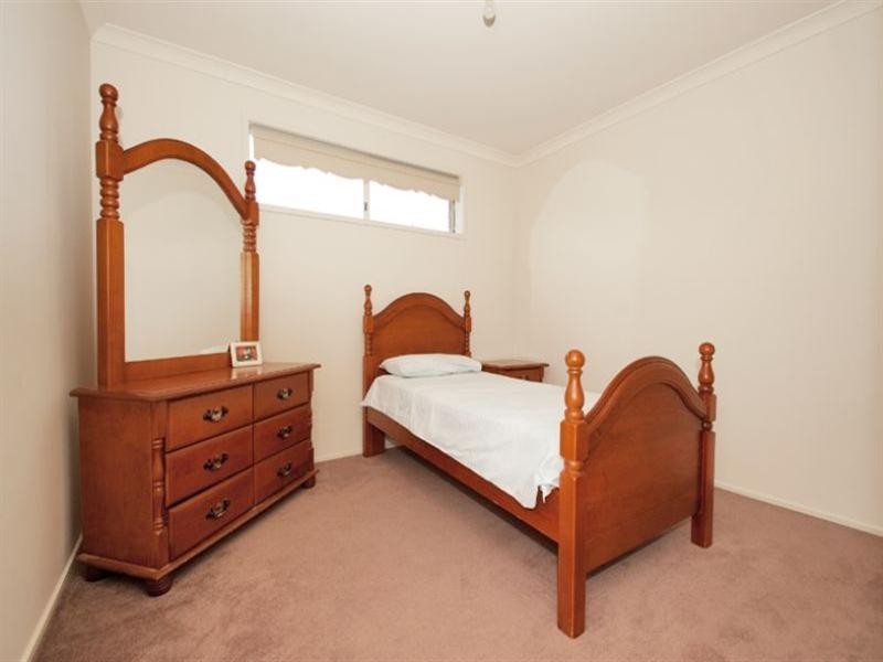 8 Robusta Avenue, Bundoora VIC 3083