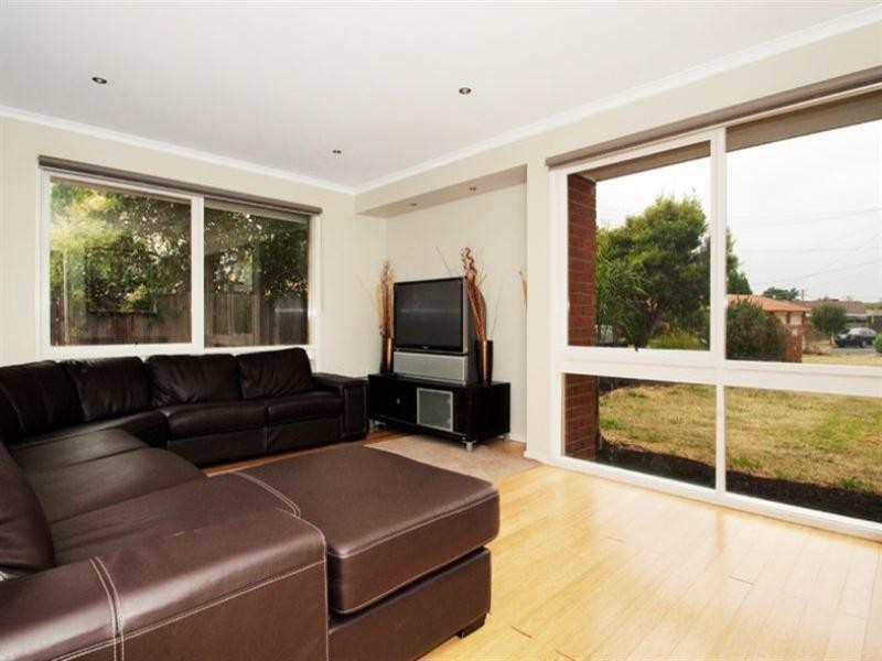 9 The Mears, Epping VIC 3076