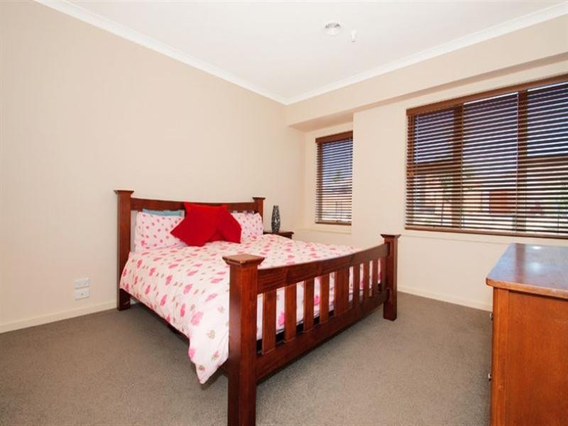 18 Lapis Chase, Epping VIC 3076