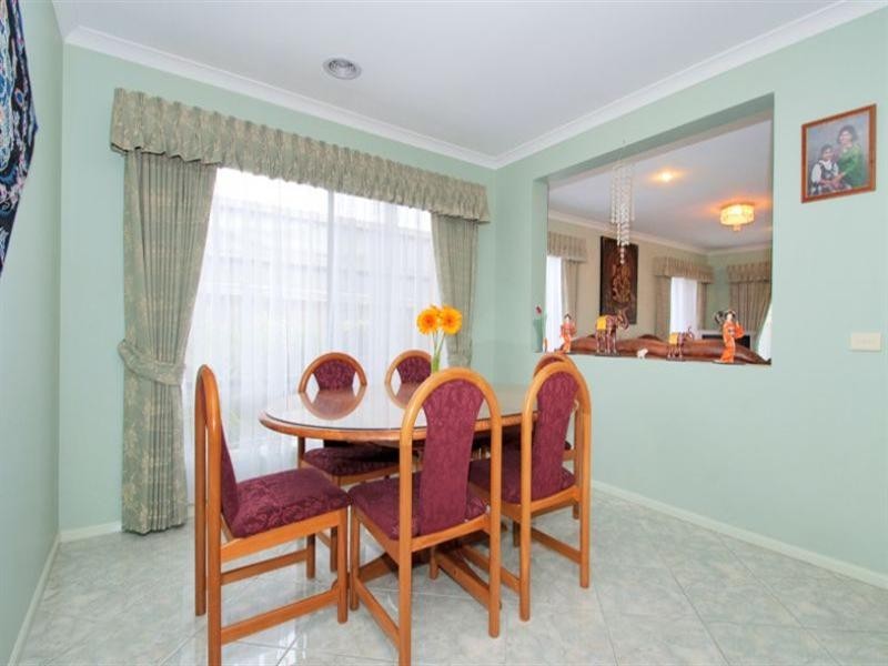 11 North Haven Drive, Epping VIC 3076