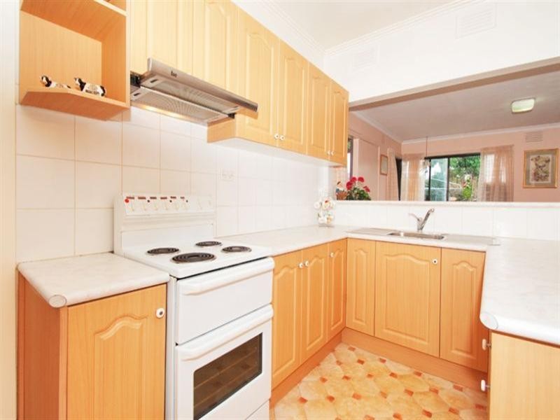 19 Central Avenue, Thomastown VIC 3074