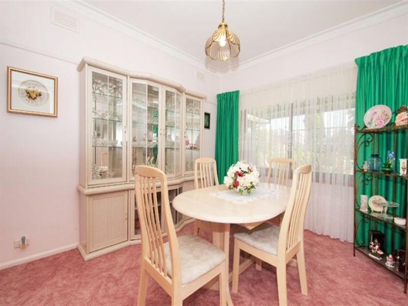 19 Central Avenue, Thomastown VIC 3074