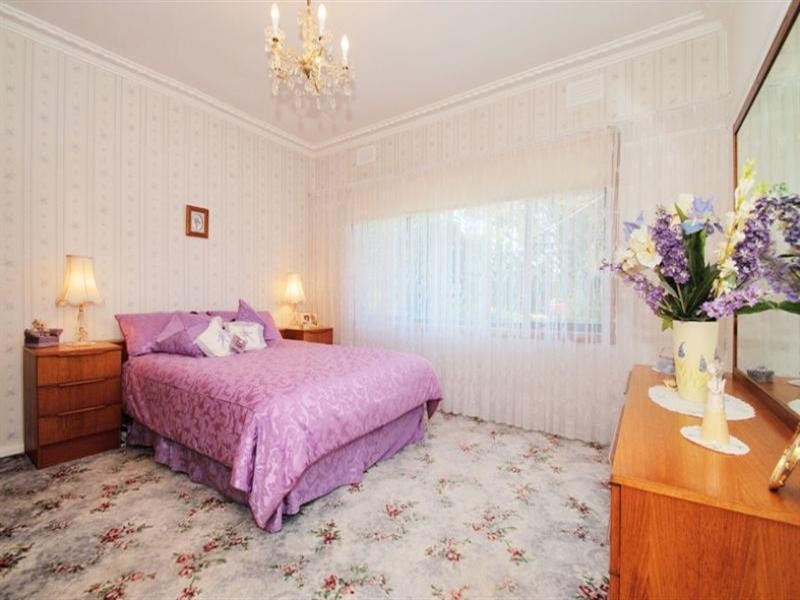 19 Central Avenue, Thomastown VIC 3074