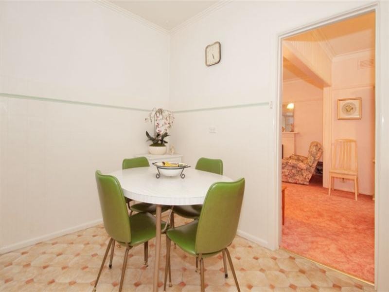 19 Central Avenue, Thomastown VIC 3074