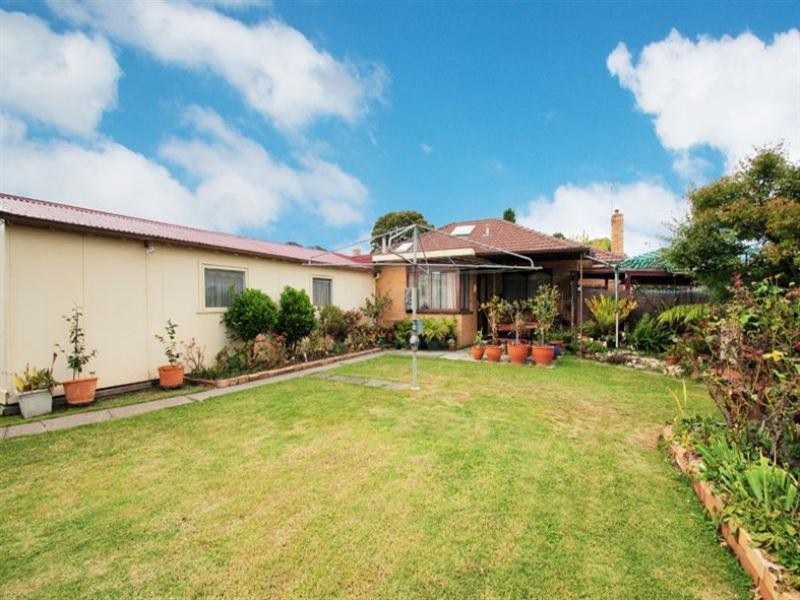 19 Central Avenue, Thomastown VIC 3074