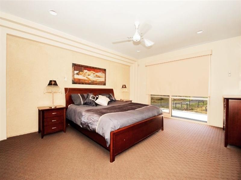 39 Paul Crescent, Epping VIC 3076