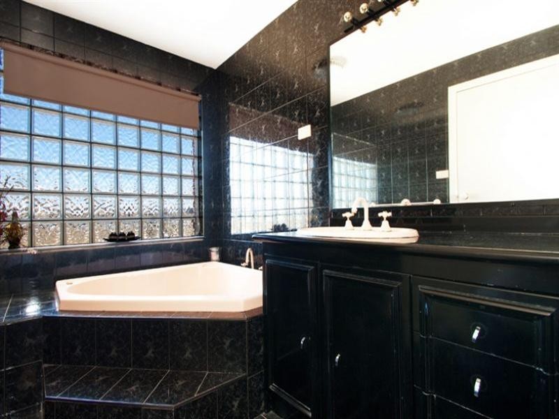 39 Paul Crescent, Epping VIC 3076