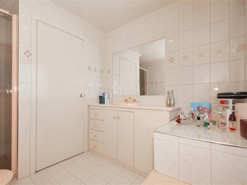 39 Paul Crescent, Epping VIC 3076