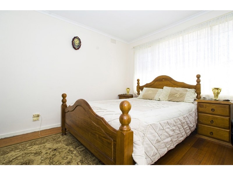 146 Casey Drive, Lalor VIC 3075