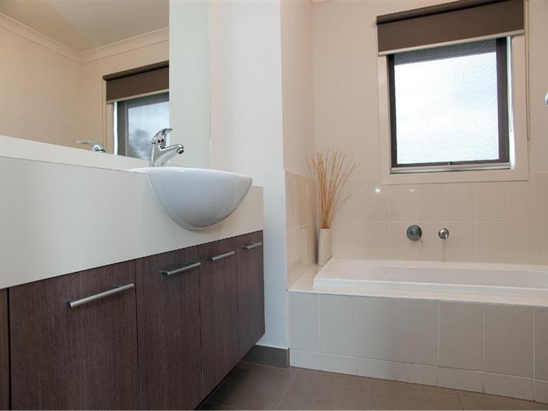 7 Kassandra Heights, Epping VIC 3076