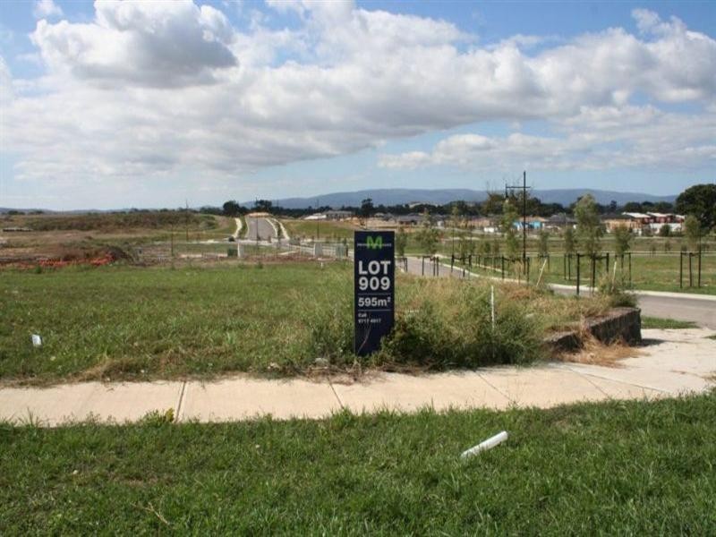 18 Delbridge Drive, Mernda VIC 3754