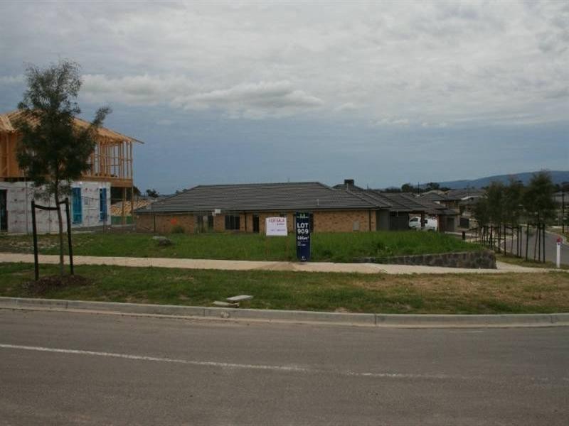 18 Delbridge Drive, Mernda VIC 3754