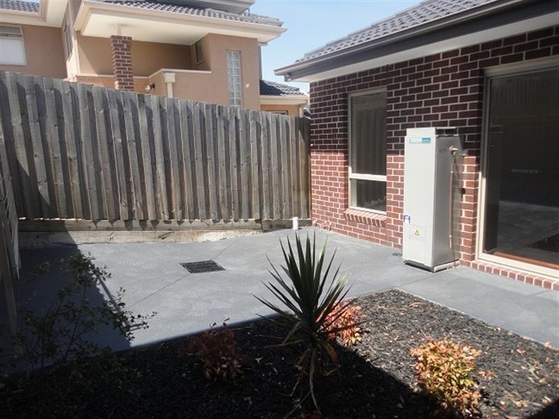 3/47 Hickford Street, Reservoir VIC 3073