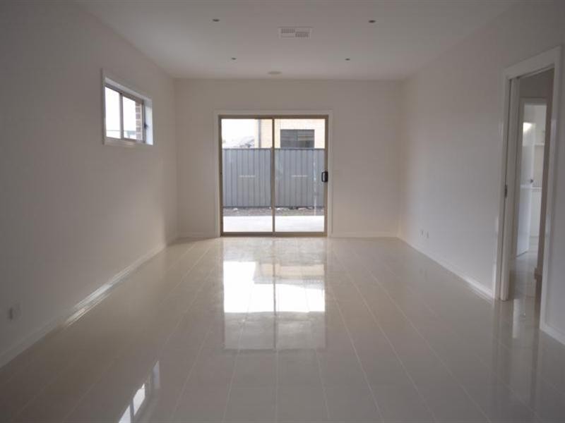 29 Kings Cote Way, Epping VIC 3076