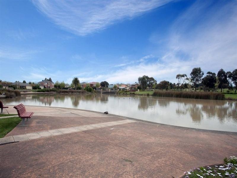 10 Park Lane, Craigieburn VIC 3064