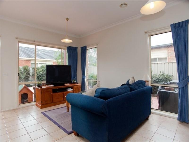 10 Park Lane, Craigieburn VIC 3064