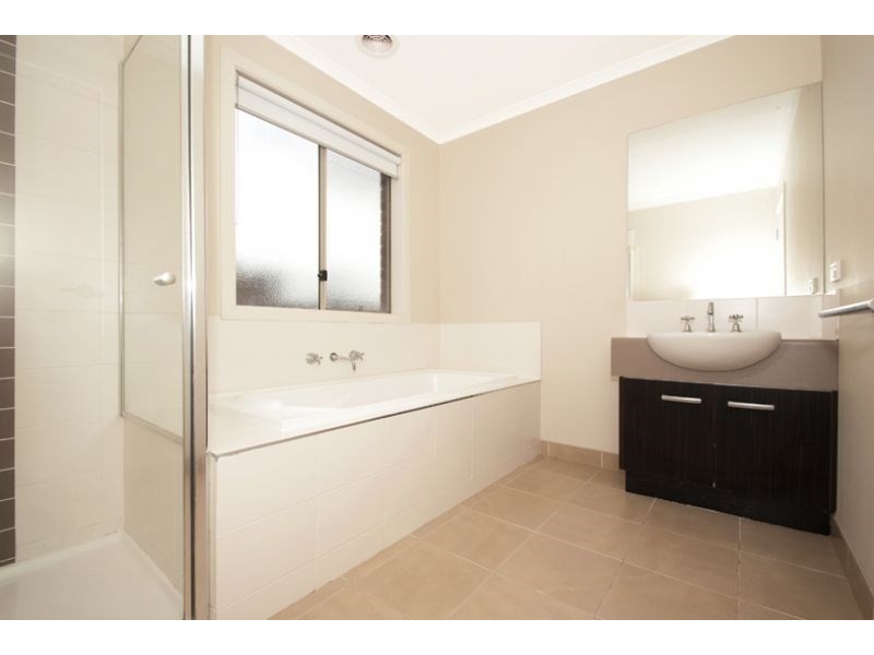 12 Florence Drive, Mernda VIC 3754