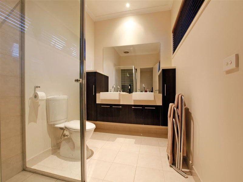 29 Eildon Circuit, South Morang VIC 3752