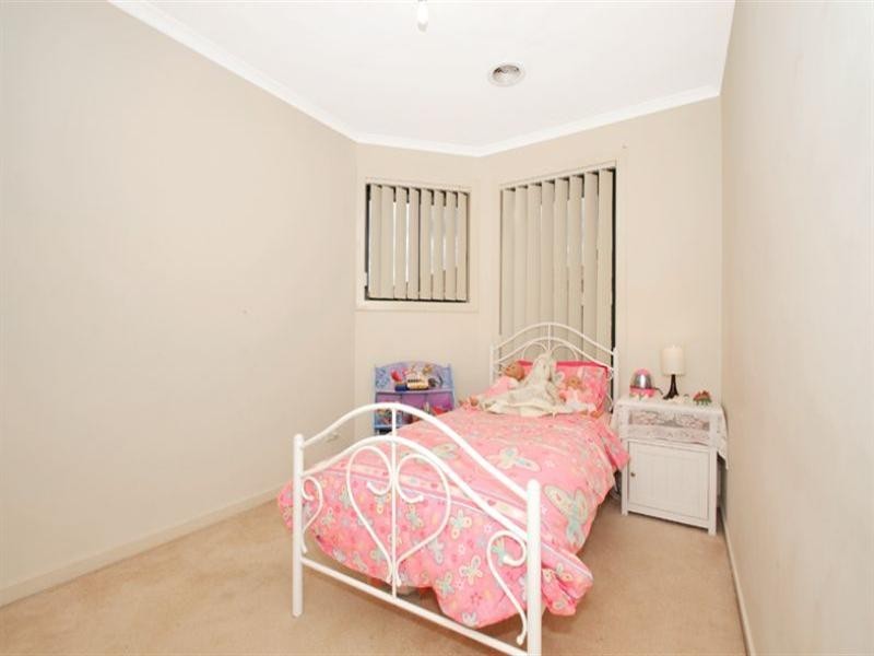 12 Serenity Way, South Morang VIC 3752