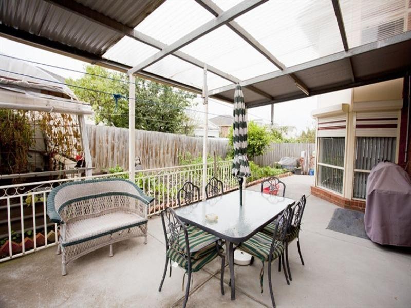 21 Cambala Avenue, Lalor VIC 3075