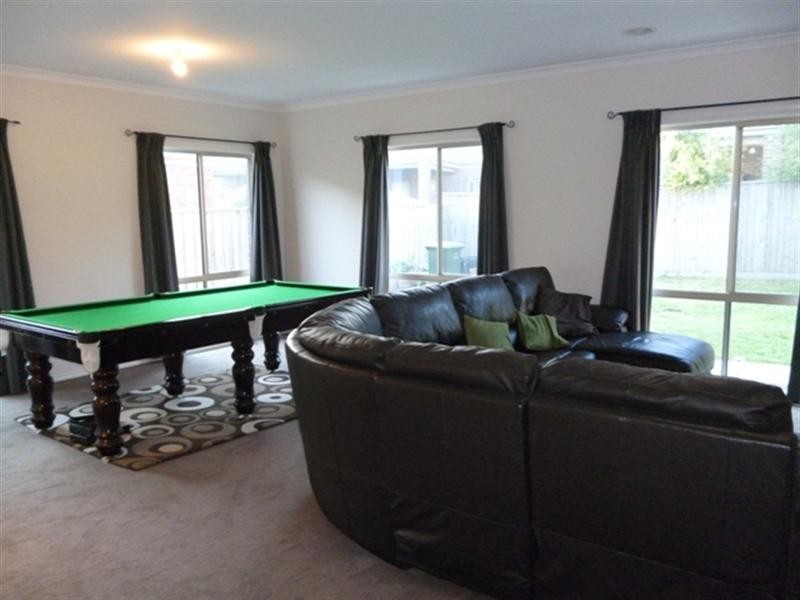 11 Mediterranean Way, Epping VIC 3076