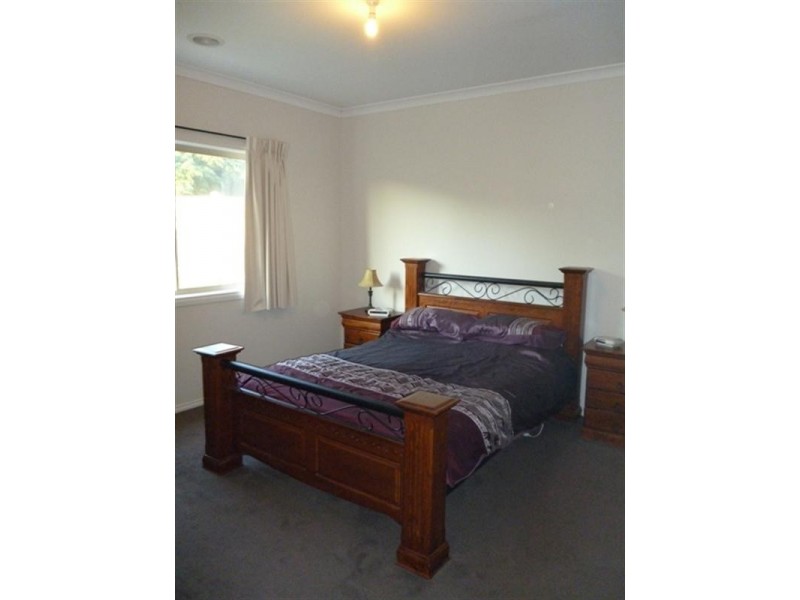11 Mediterranean Way, Epping VIC 3076
