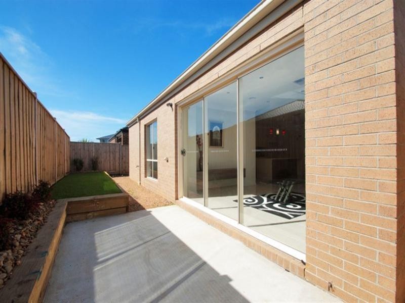 7 Stonegate Drive, Epping VIC 3076