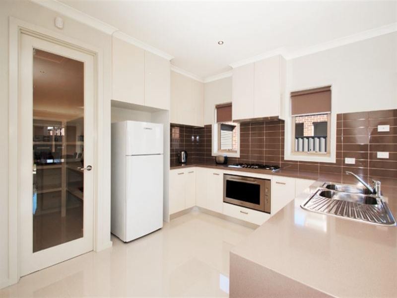 17 Gunther Way, Wollert VIC 3750