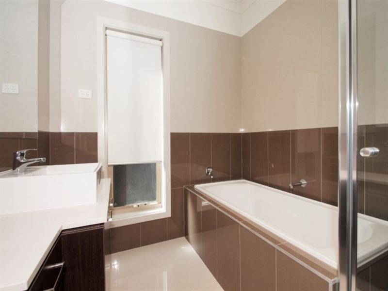 17 Gunther Way, Wollert VIC 3750