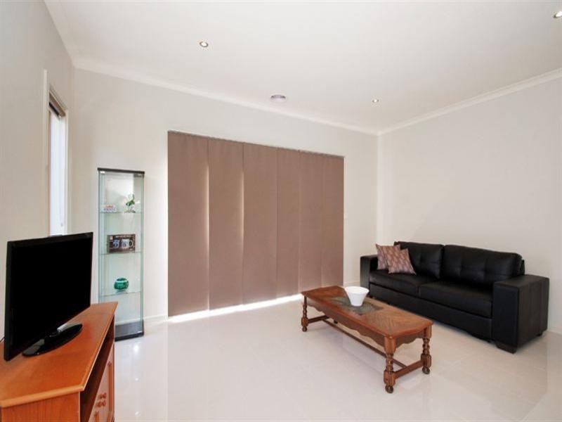 17 Gunther Way, Wollert VIC 3750