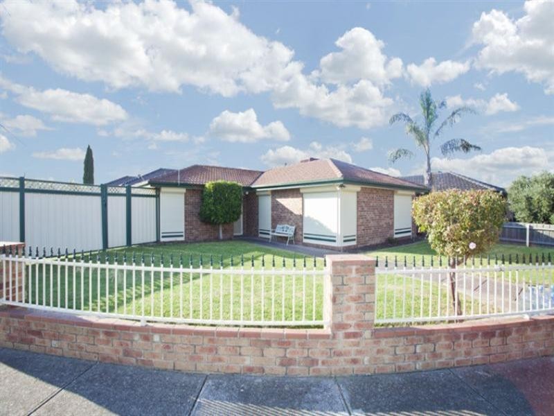 8 Glenburn Street, Thomastown VIC 3074