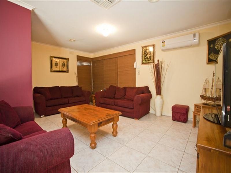 8 Glenburn Street, Thomastown VIC 3074