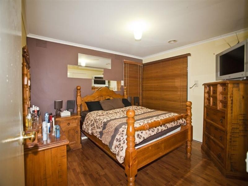 8 Glenburn Street, Thomastown VIC 3074